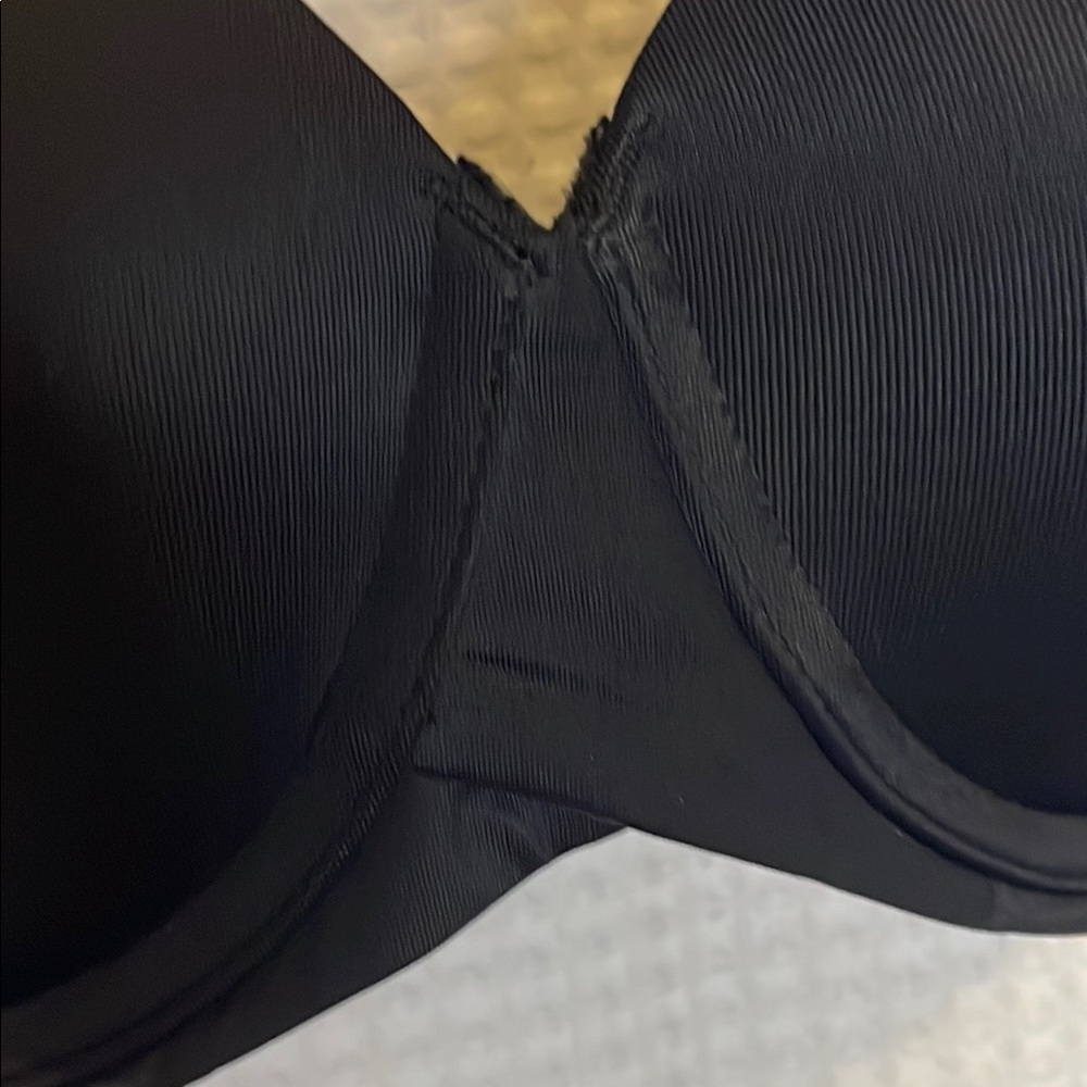 Maidenform 40C Black Underwire T-Shirt Bra Smooth Molded Cups NWT - Picture 8 of 14